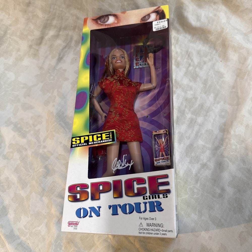Vintage Spice Girls On Tour GINGER SPICE, Geri H, Galoob Doll 1998, NIB